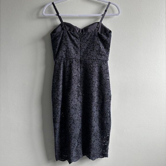 Formal Dress - Picture 2 of 3